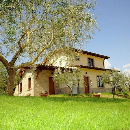 Cosy With Bubble Bath Сasa de vacaciones Perugia